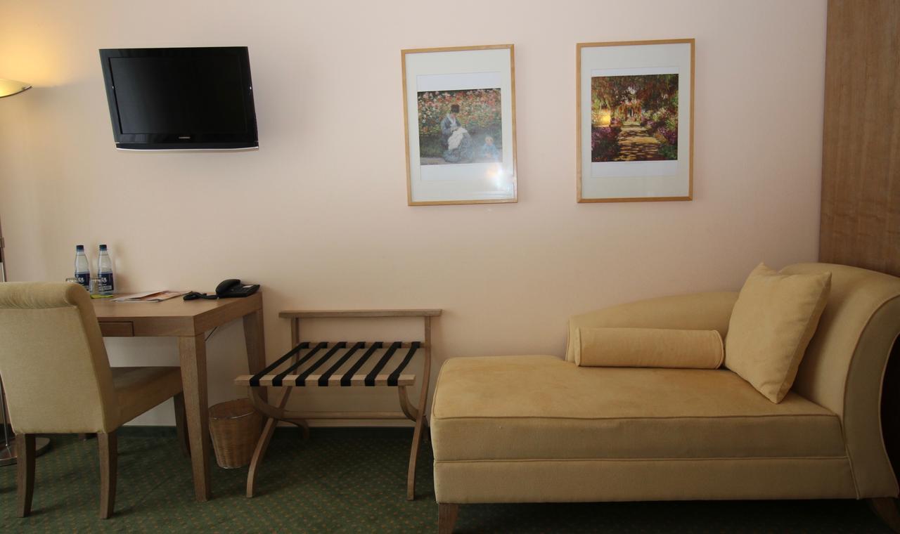 Lindemann Hotel Hildesheim Exteriör bild